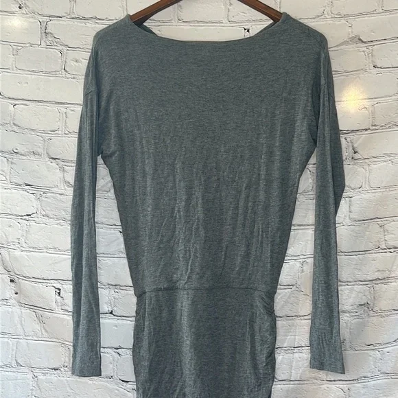 Athleta Gray Long Sleeve Dress Size XXS Excellent Condition - Picture 8 of 10